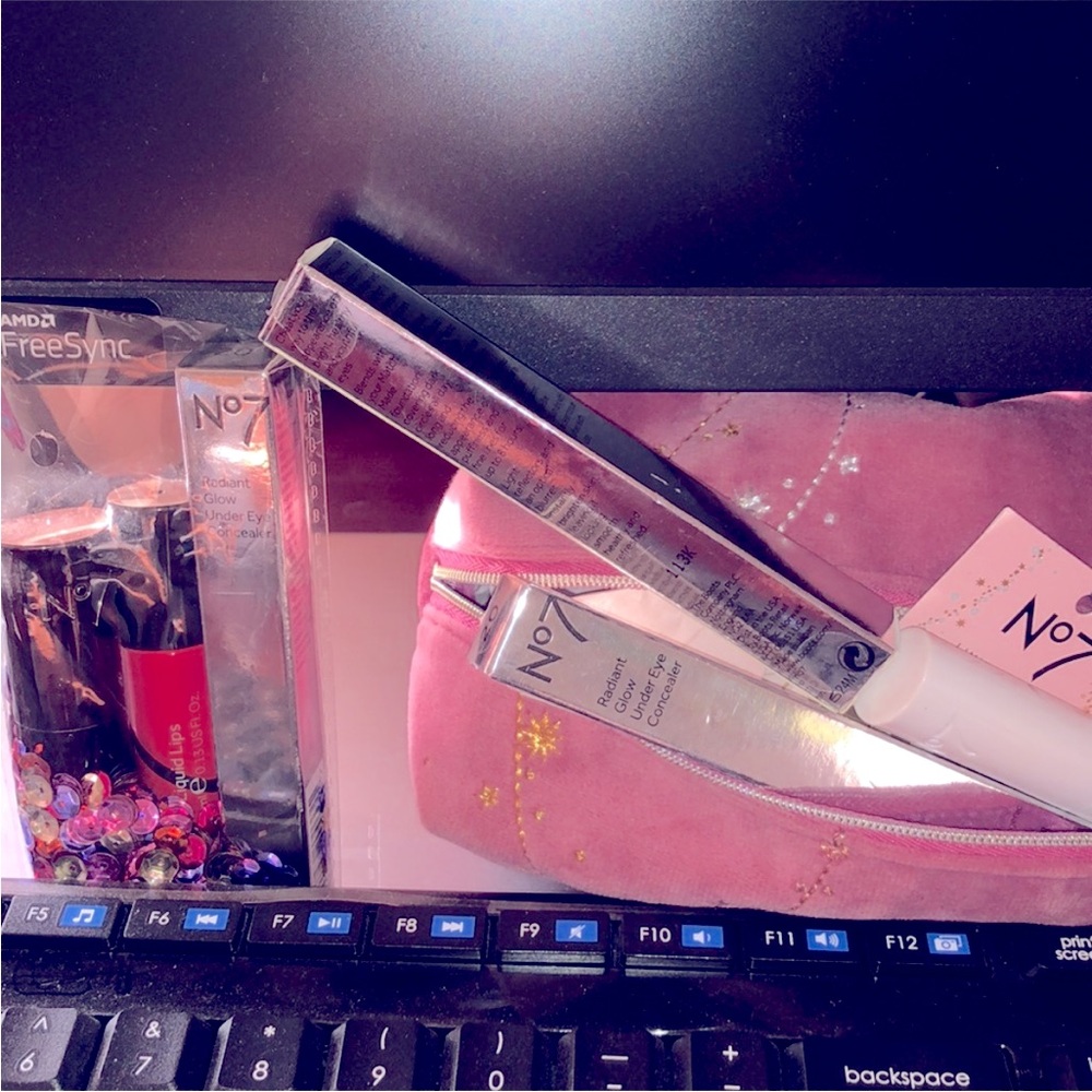 No7 Under Eye Concealer 2.5ml #50 Got Healthy Youthful Looking Eyes